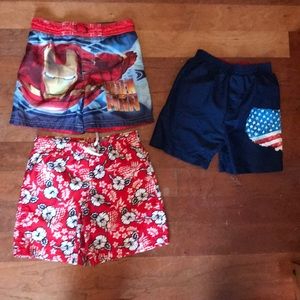 Boys swimsuit lot x 3, size 3/3T.